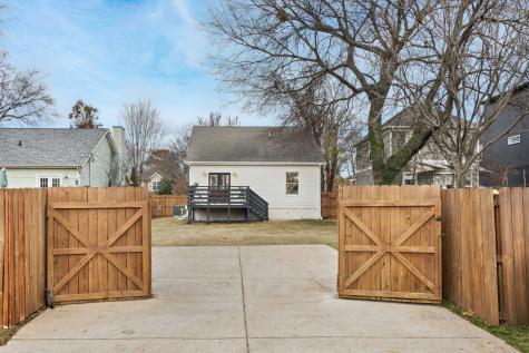 214 Treutland Avenue Nashville TN 37207