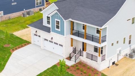 7406 Twill Heights Loop Fairview TN 37062