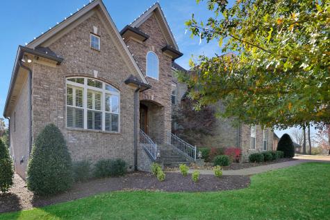 142 Waters Hill Circle Lebanon TN 37087