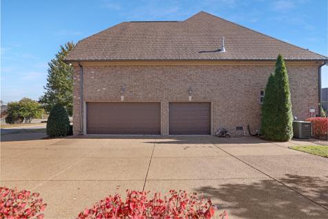 142 Waters Hill Circle Lebanon TN 37087