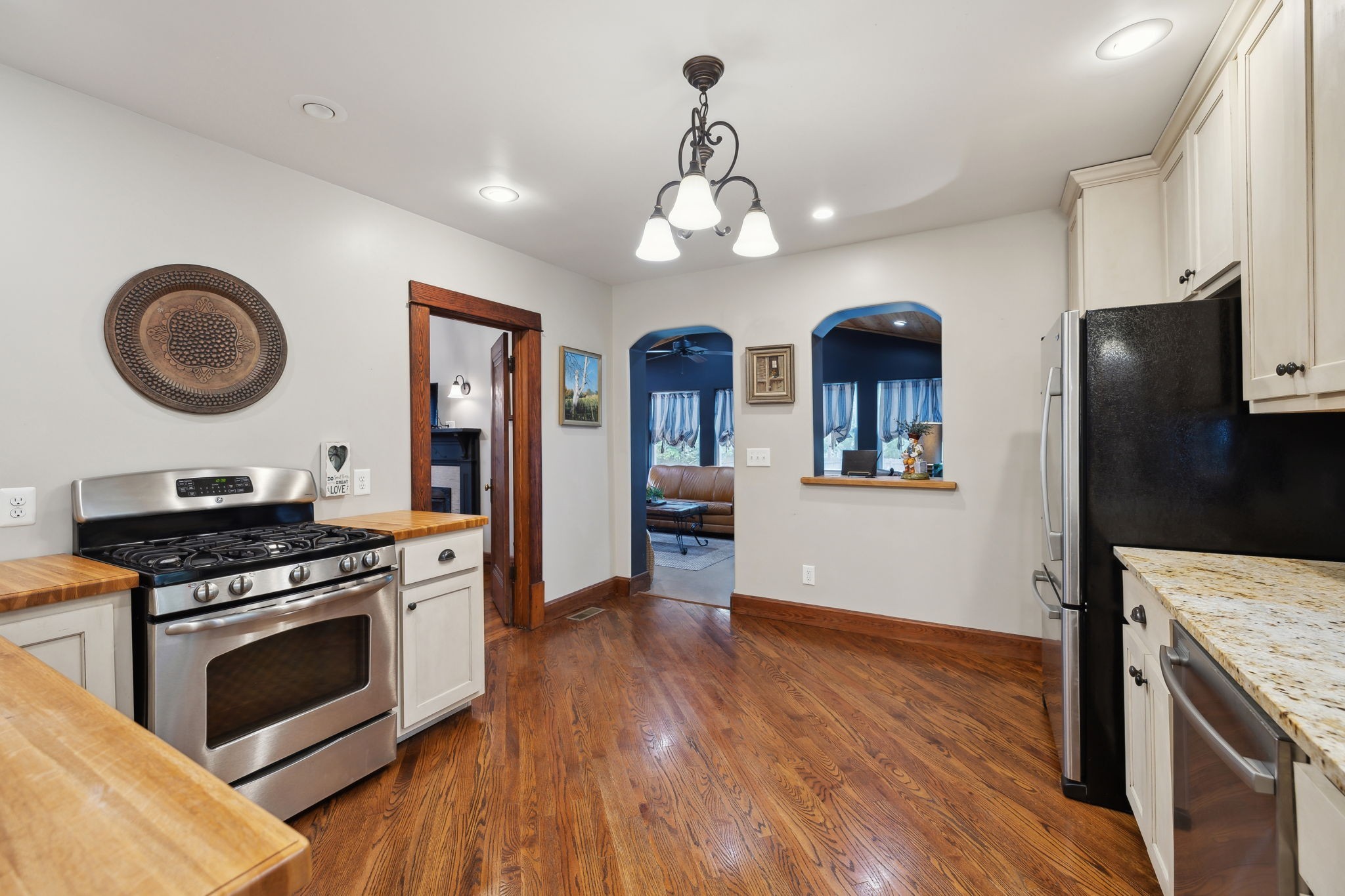103 S Park Street Hohenwald TN 38462