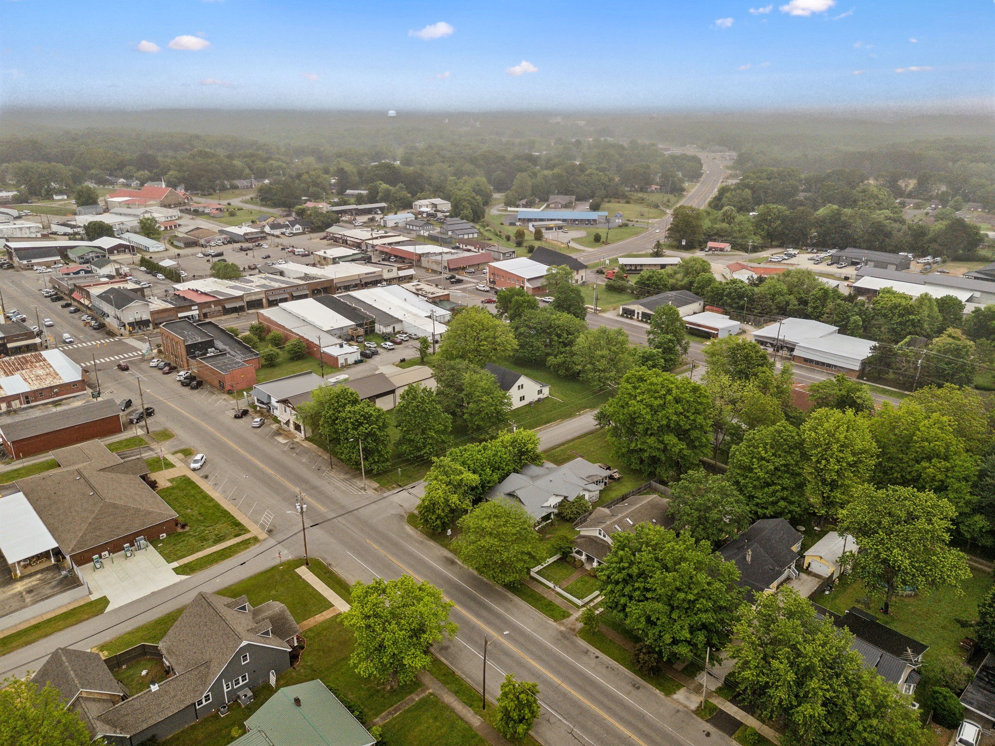 103 S Park Street Hohenwald TN 38462