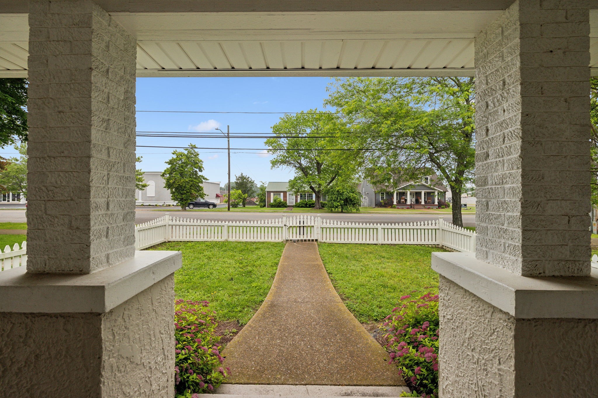 103 S Park Street Hohenwald TN 38462