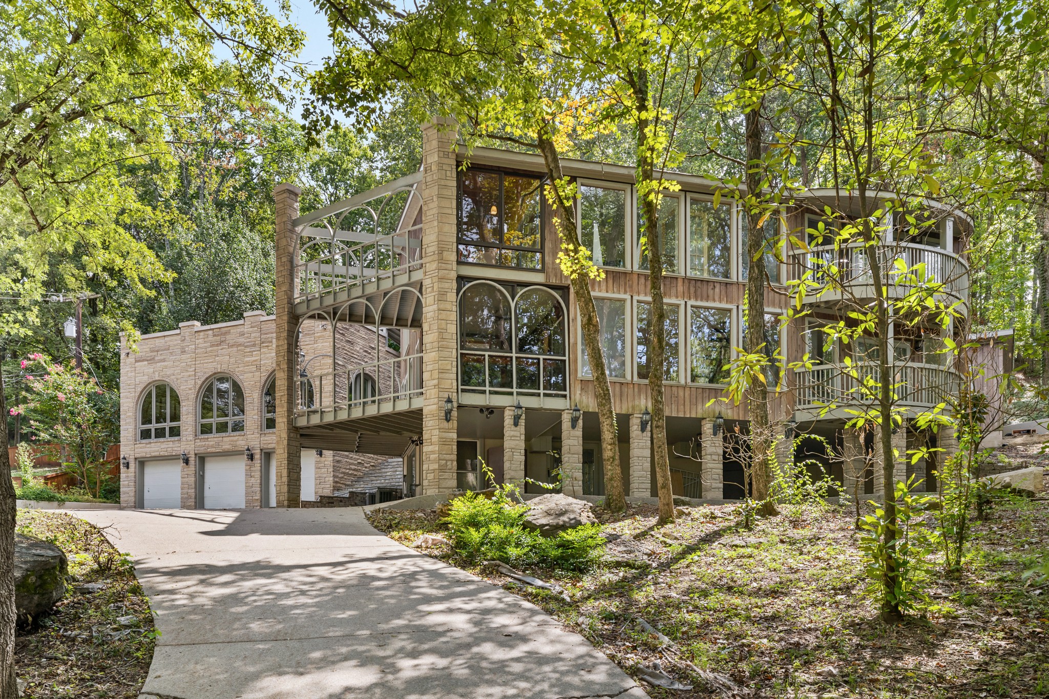 5729 Stoneway Trail Nashville TN 37209