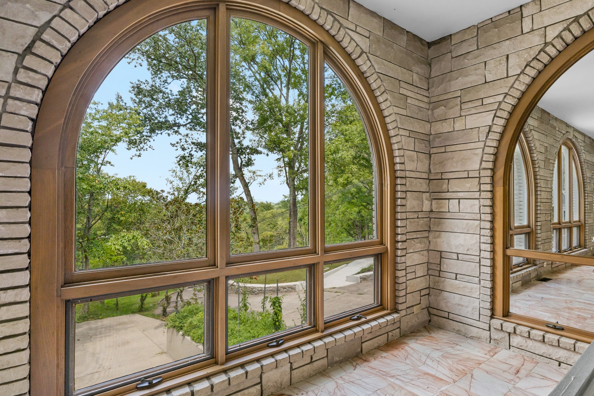 5729 Stoneway Trail Nashville TN 37209