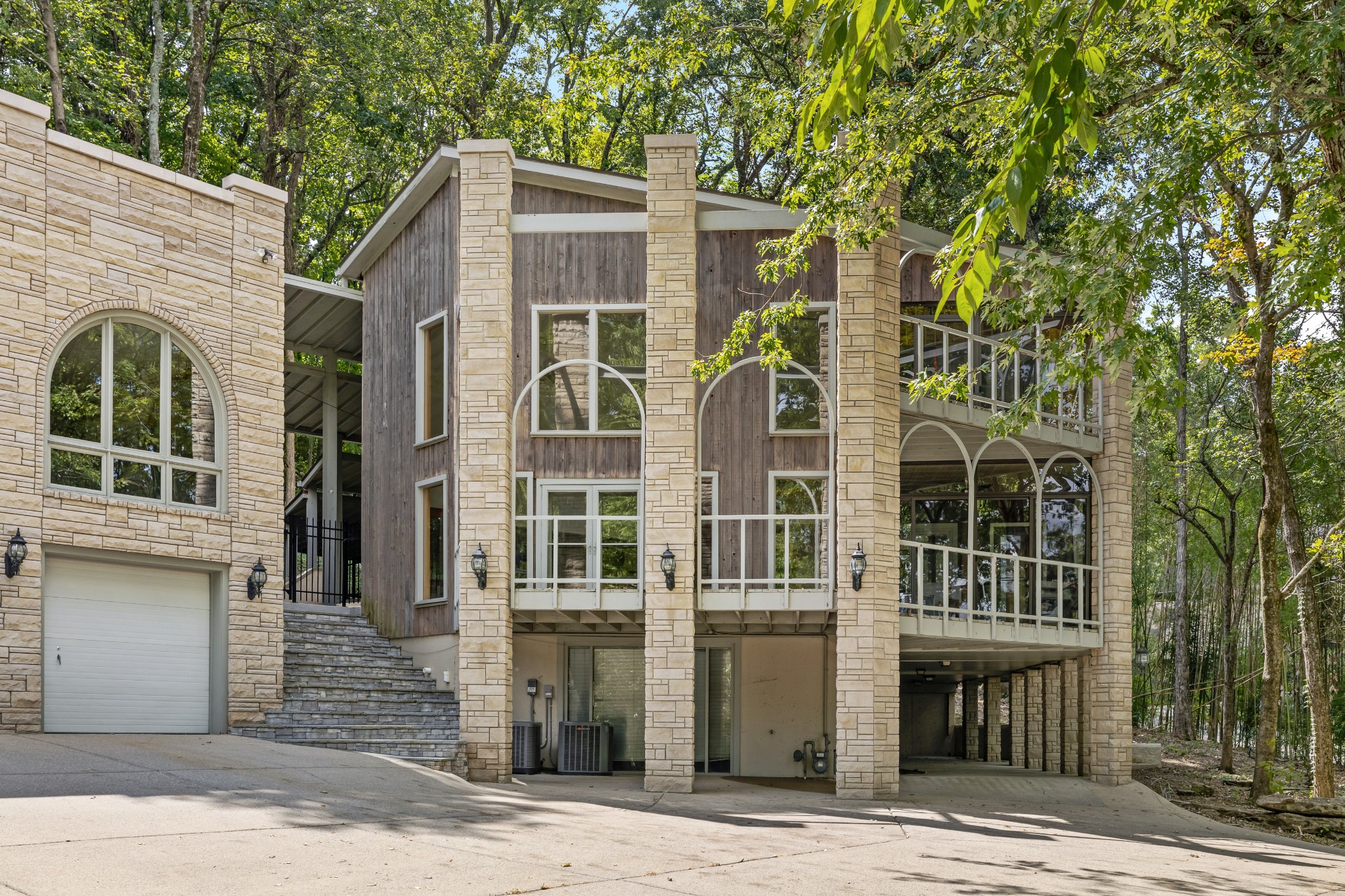 5729 Stoneway Trail Nashville TN 37209