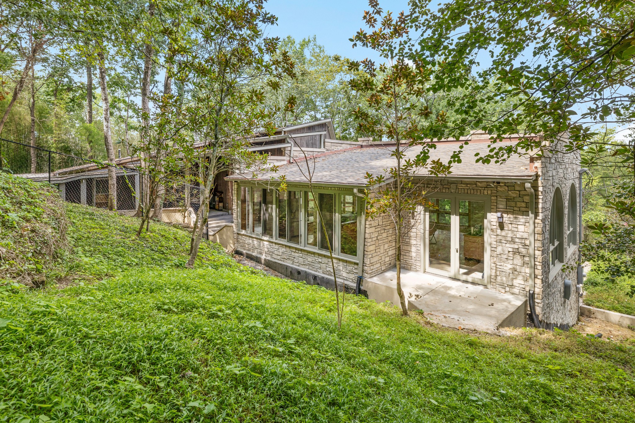 5729 Stoneway Trail Nashville TN 37209
