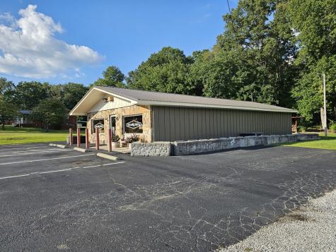 591 Main Street Palmer TN 37365