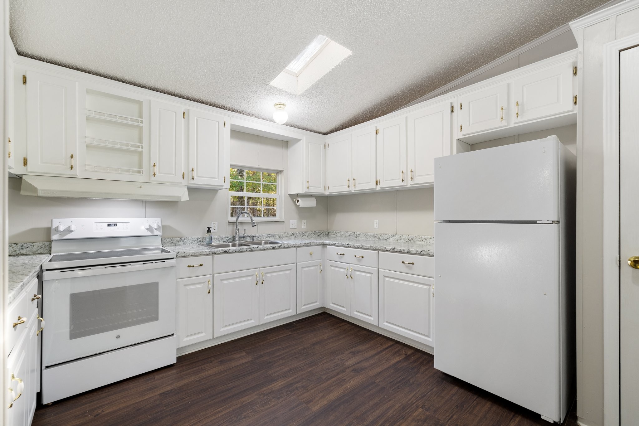 2444 Mcknight Road Culleoka TN 38451