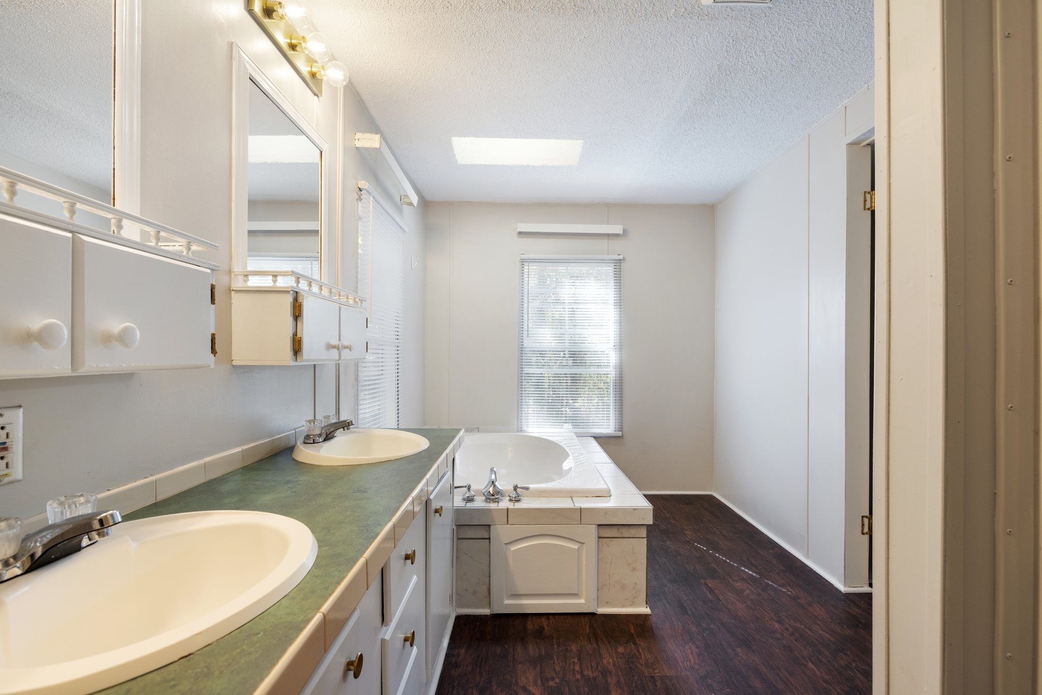 2444 Mcknight Road Culleoka TN 38451