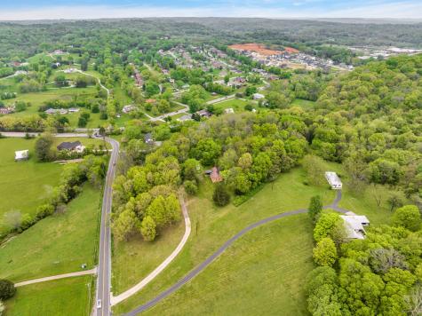 2484 Center Point Road Hendersonville TN 37075
