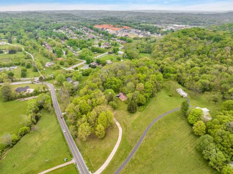 2484 Center Point Road Hendersonville TN 37075