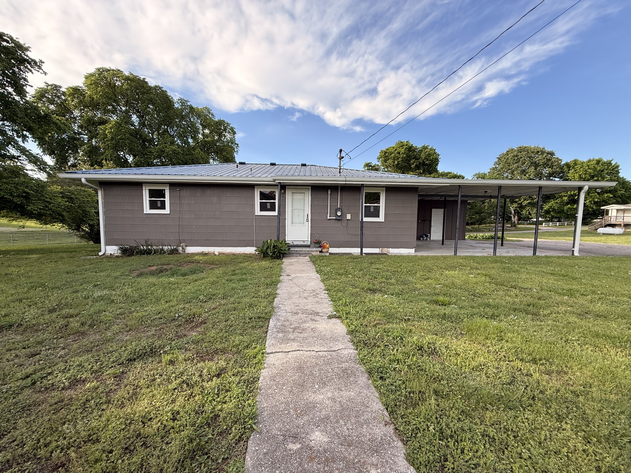 122 Mcintosh Avenue Cumberland City TN 37050