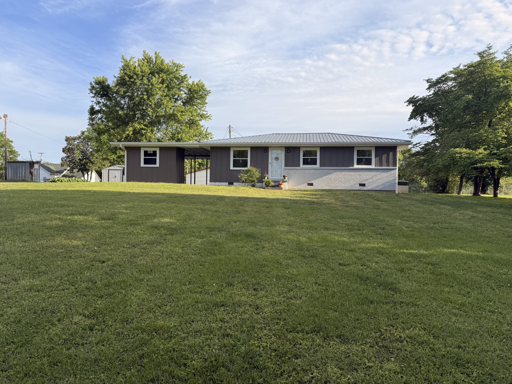 122 Mcintosh Avenue Cumberland City TN 37050