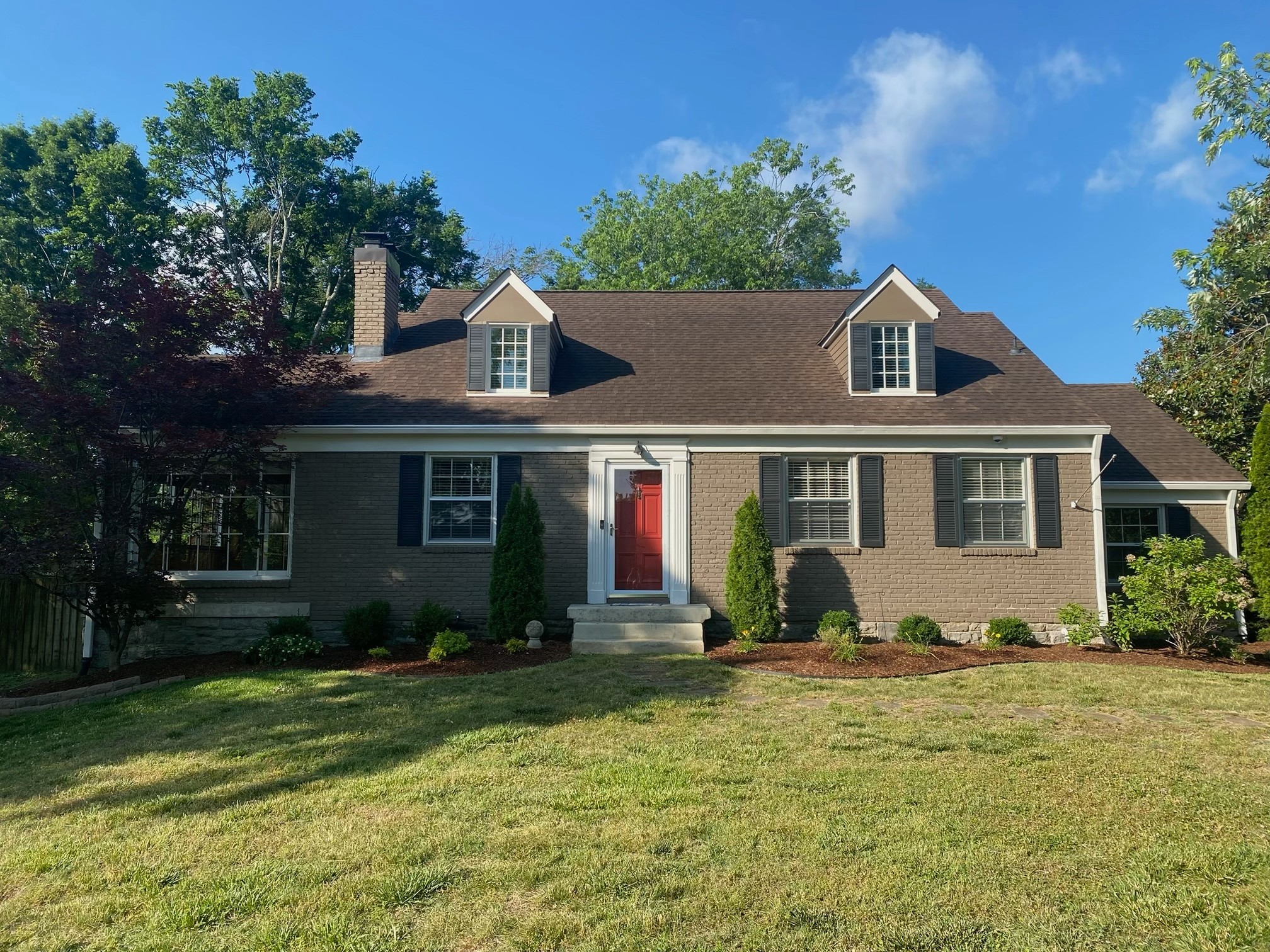 1306 Riverwood Drive Nashville TN 37216
