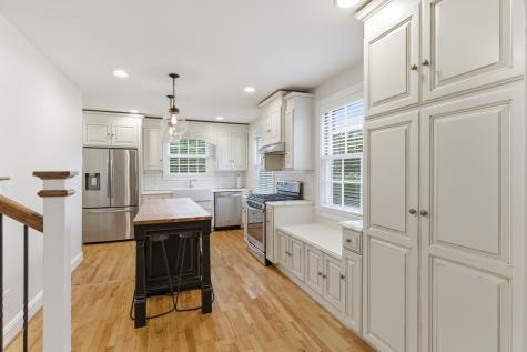 1306 Riverwood Drive Nashville TN 37216