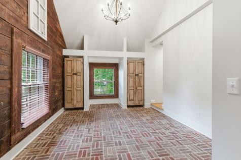 1306 Riverwood Drive Nashville TN 37216