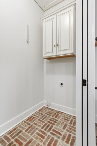 1306 Riverwood Drive Nashville TN 37216