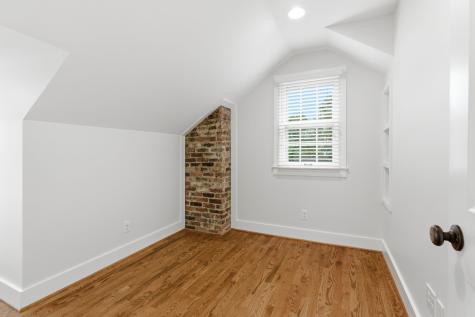 1306 Riverwood Drive Nashville TN 37216