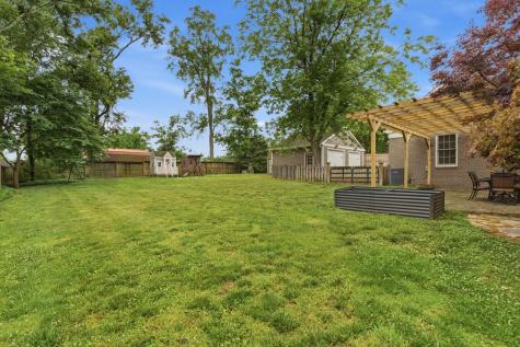 1306 Riverwood Drive Nashville TN 37216