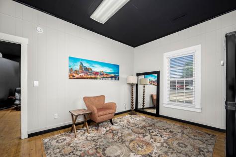105 W Decherd Street Tullahoma TN 37388