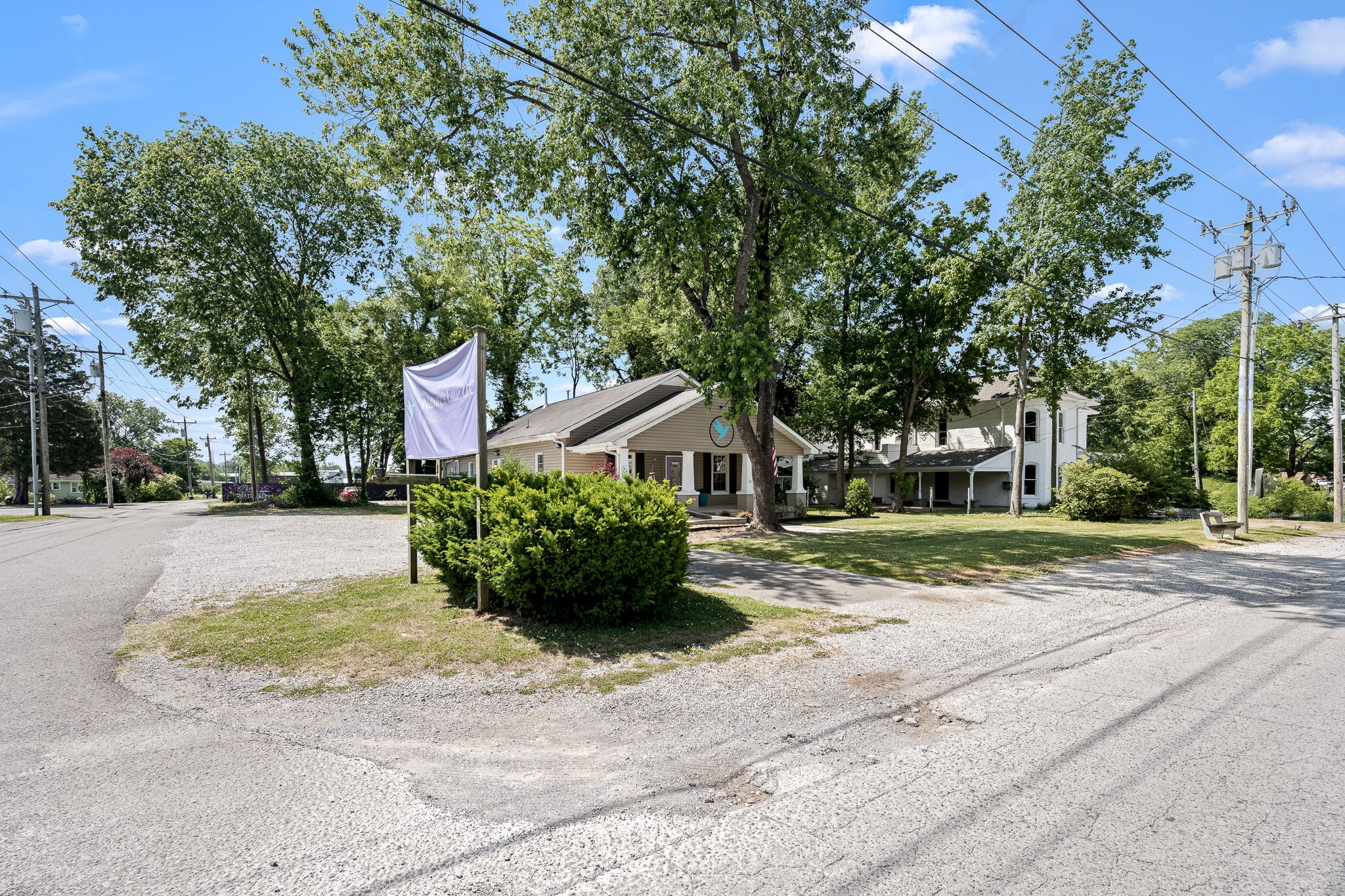 105 W Decherd Street Tullahoma TN 37388