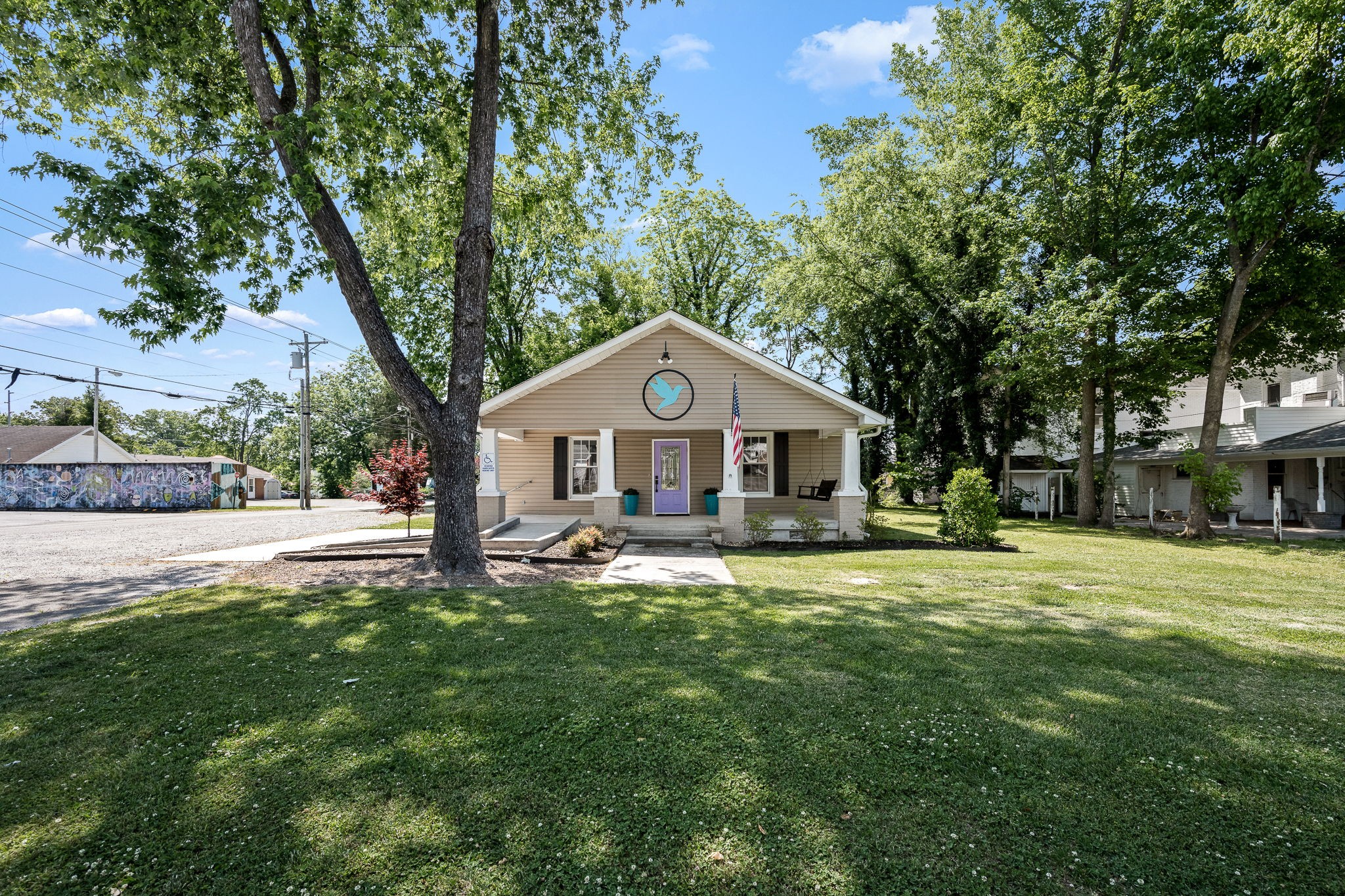 105 W Decherd Street Tullahoma TN 37388