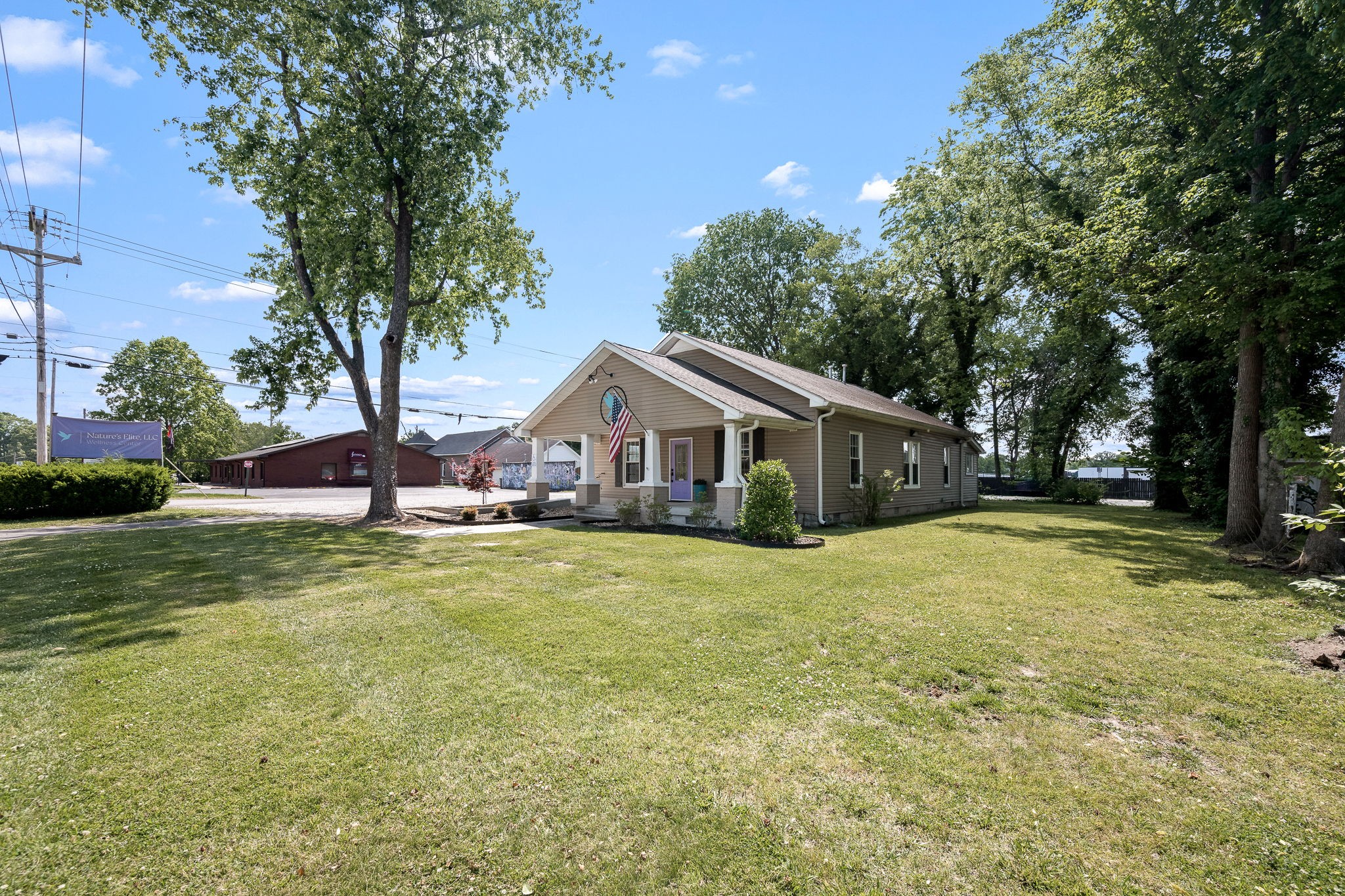 105 W Decherd Street Tullahoma TN 37388