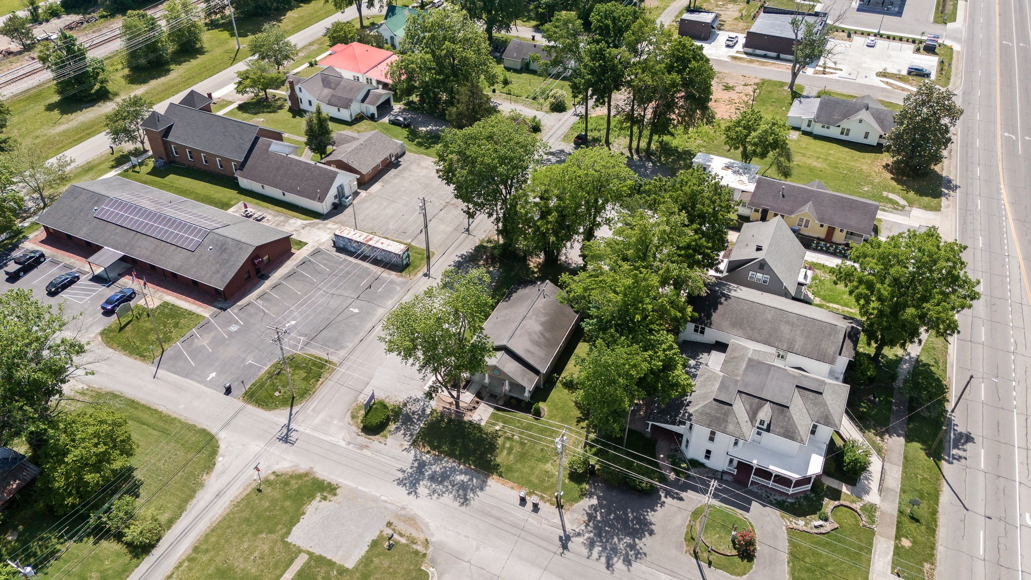 105 W Decherd Street Tullahoma TN 37388