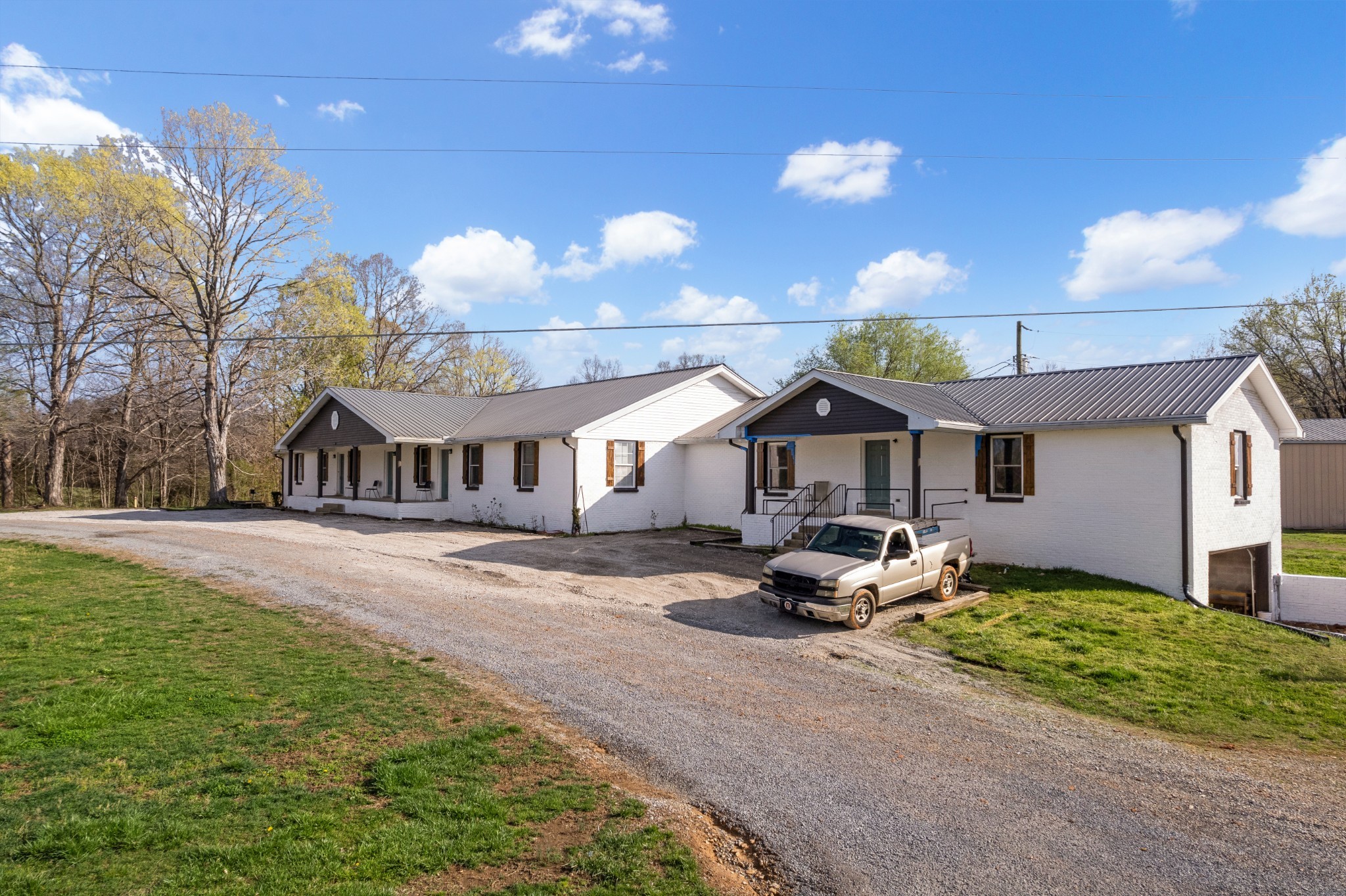 151 Covington Lane Dickson TN 37055