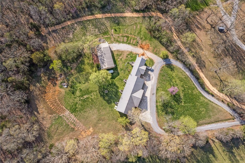 151 Covington Lane Dickson TN 37055