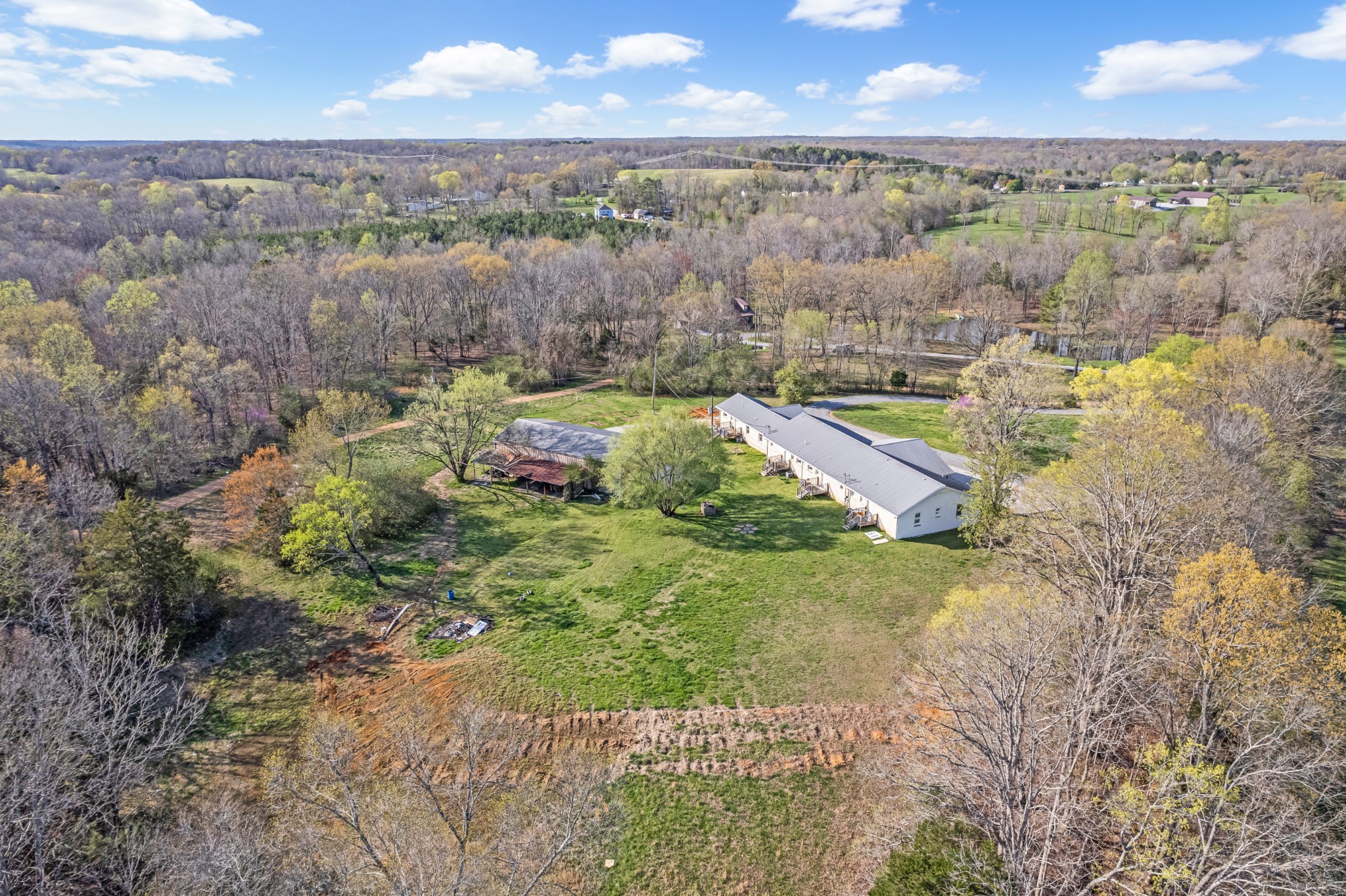 151 Covington Lane Dickson TN 37055