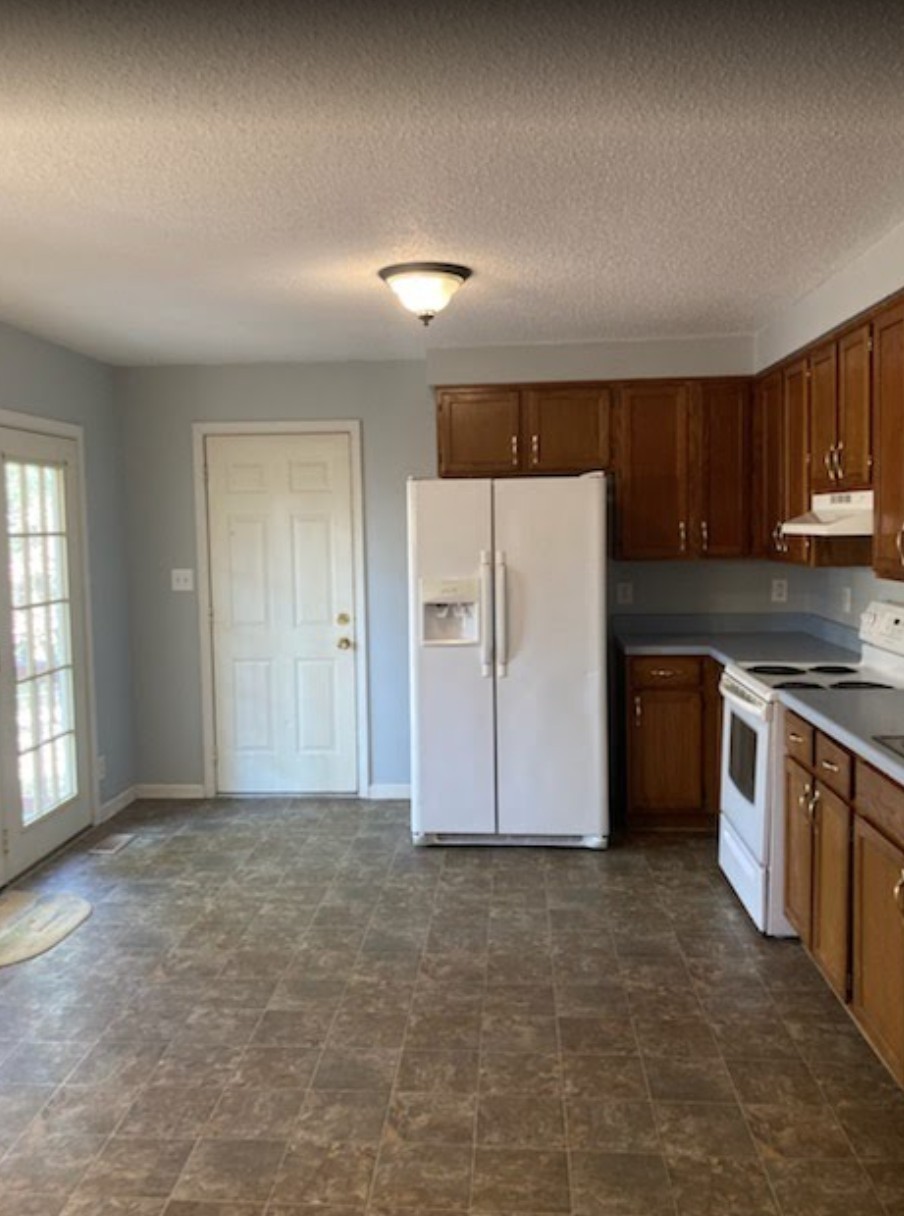 1016 Merritt Lewis Lane Clarksville TN 37042