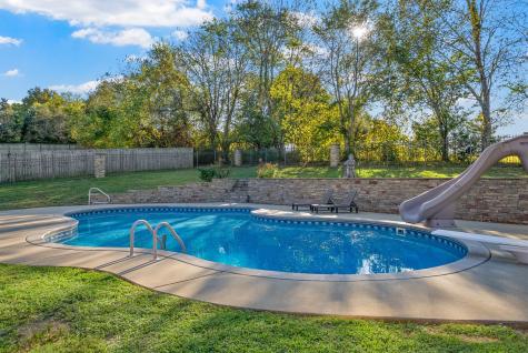 185 Plantation Drive Pleasant View TN 37146