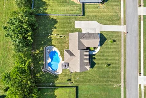 185 Plantation Drive Pleasant View TN 37146