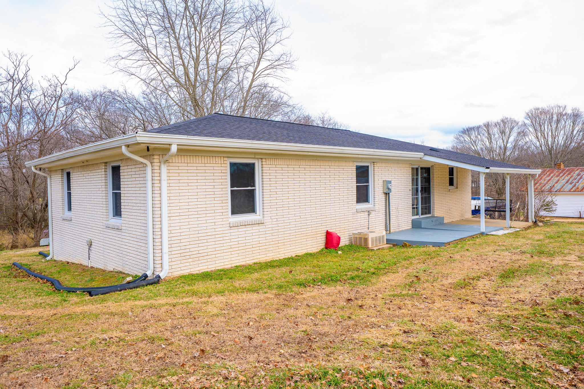 131 Bold Springs Road Mc Ewen TN 37101