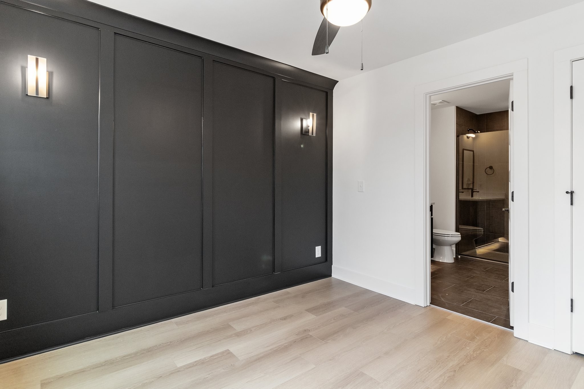 14 Holland Park West Clarksville TN 37043