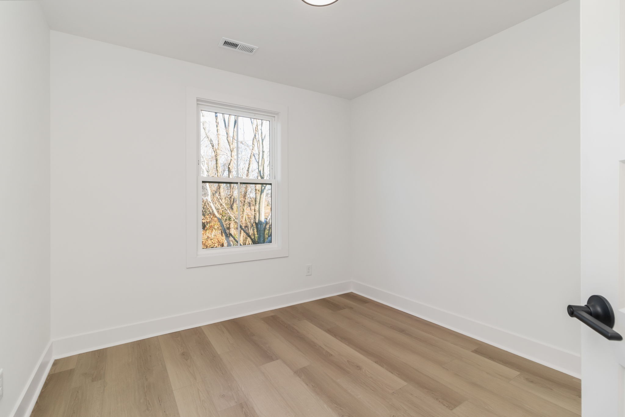 14 Holland Park West Clarksville TN 37043