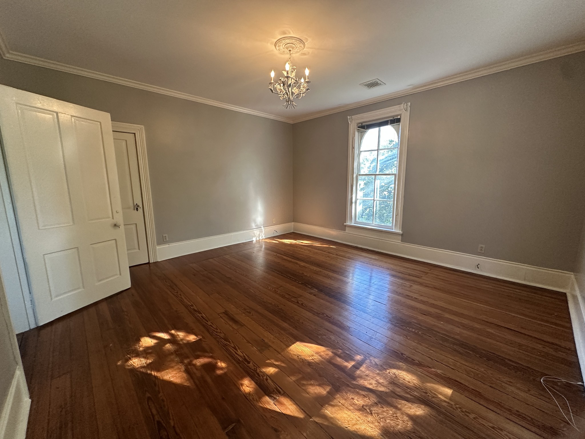 474 S Main Street Russellville KY 42276