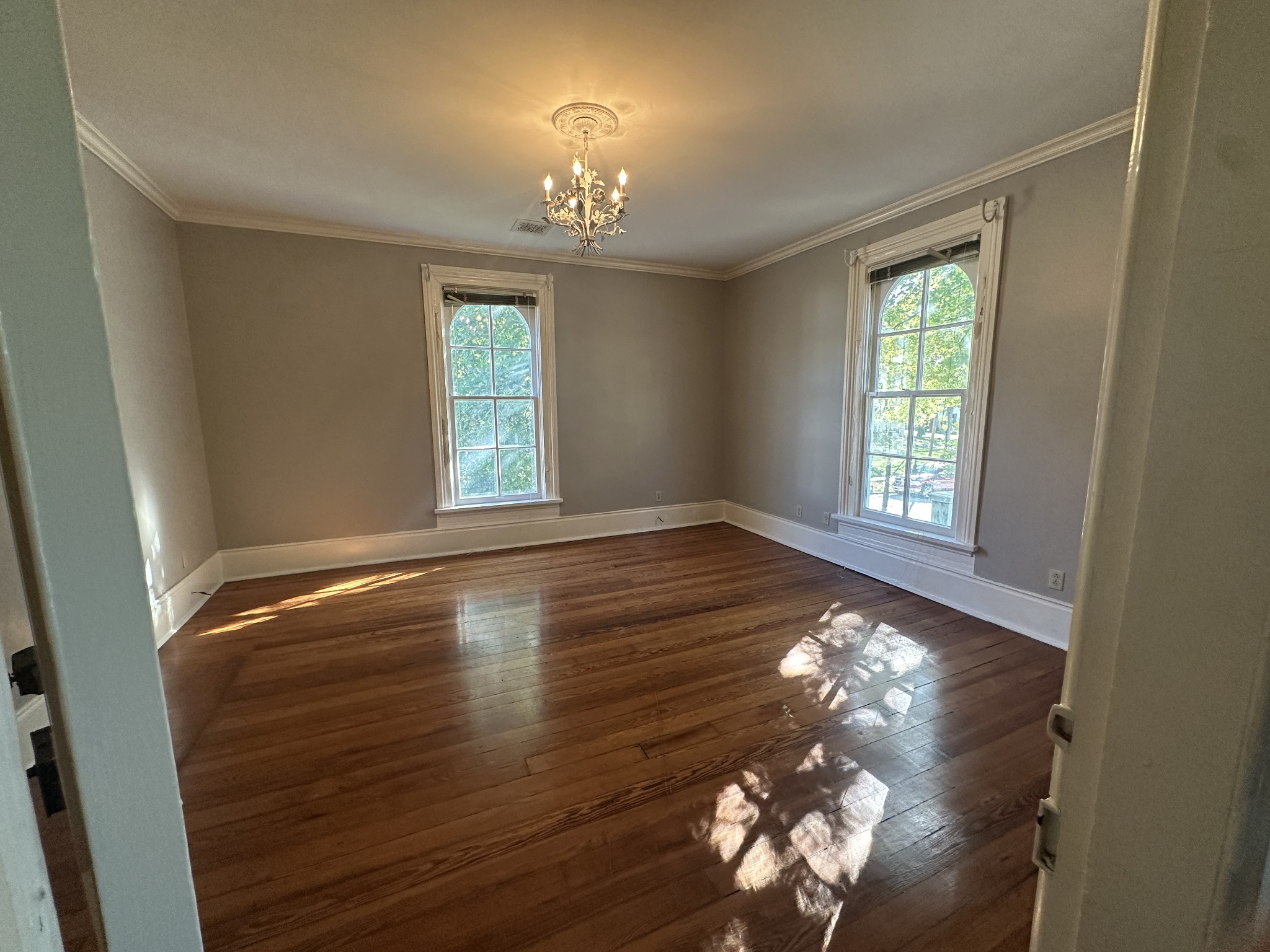 474 S Main Street Russellville KY 42276