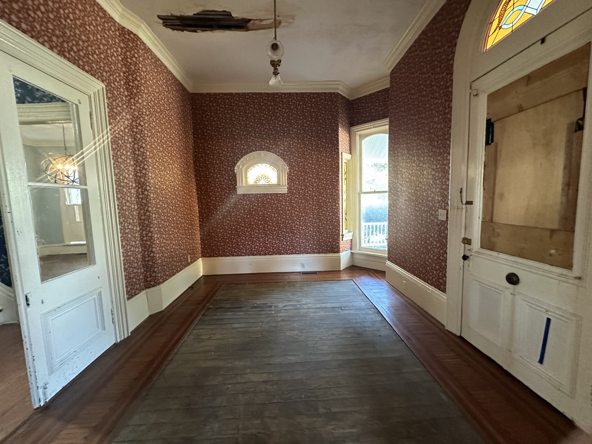 474 S Main Street Russellville KY 42276
