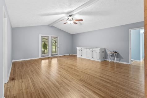 3960 Dobbins Pike Portland TN 37148