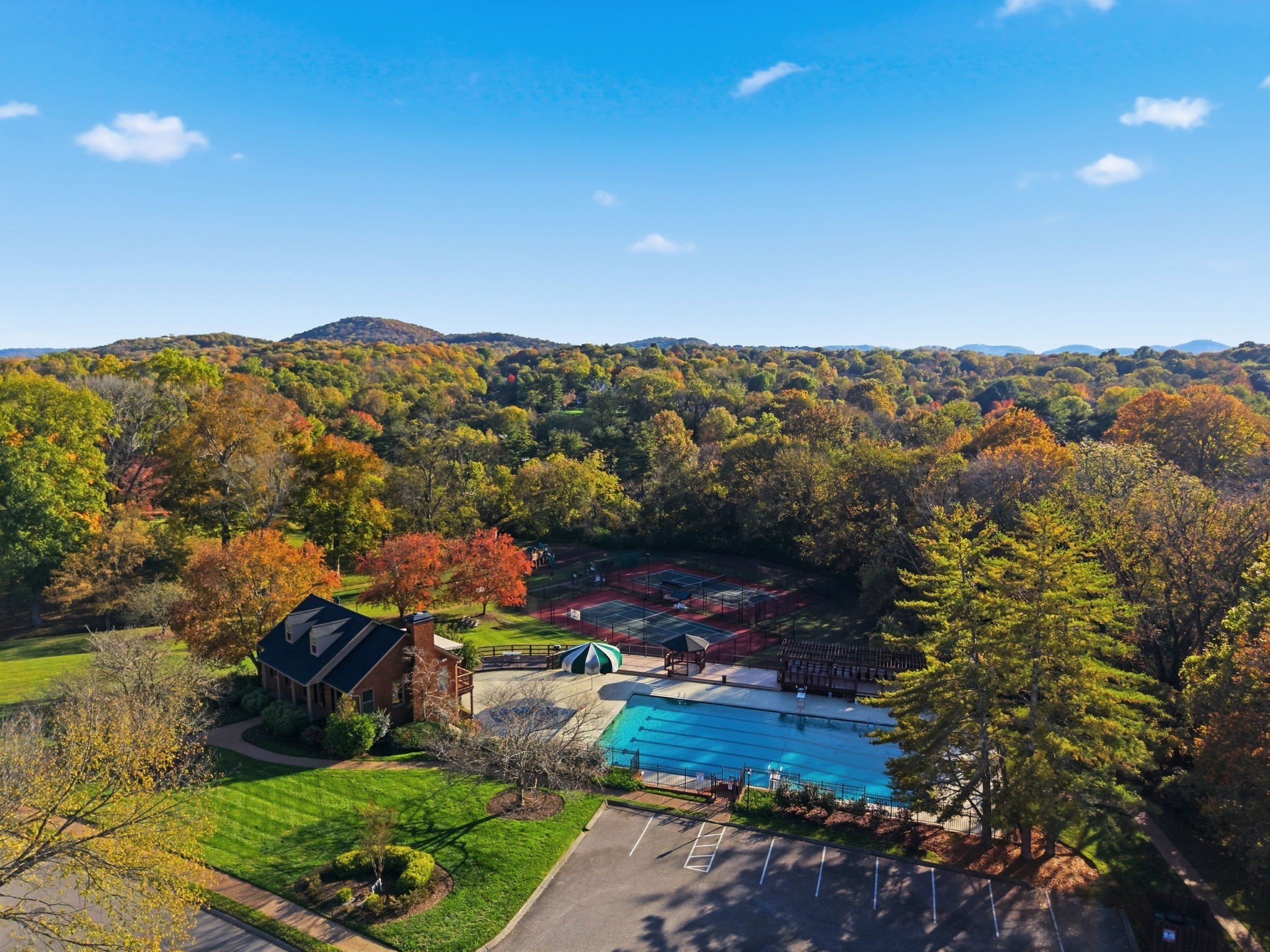 9404 Smithson Lane Brentwood TN 37027