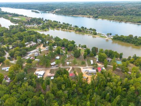 4428 Deer Creek Road Linden TN 37096