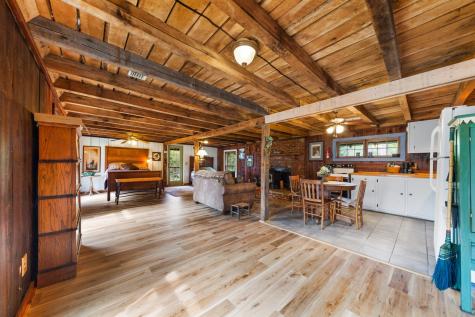 4428 Deer Creek Road Linden TN 37096
