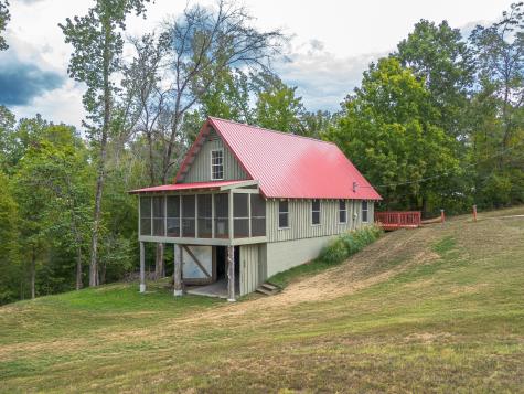 4428 Deer Creek Road Linden TN 37096