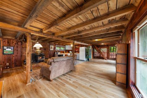 4428 Deer Creek Road Linden TN 37096