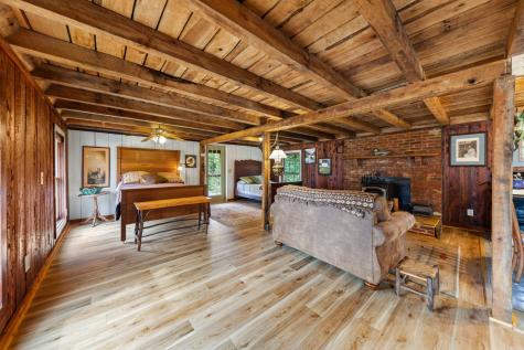 4428 Deer Creek Road Linden TN 37096