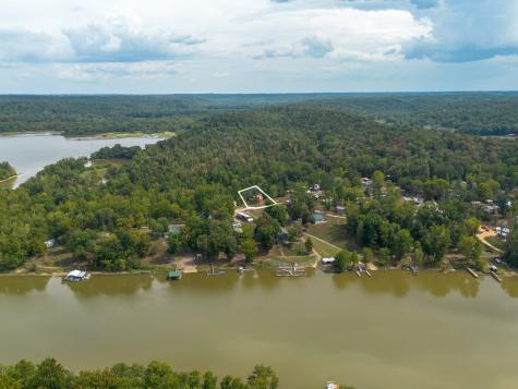 4428 Deer Creek Road Linden TN 37096