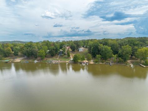 4428 Deer Creek Road Linden TN 37096
